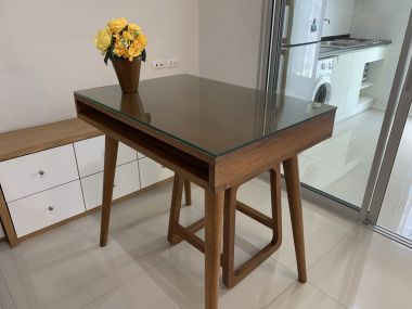 ขายด่วน!!! ราคาดี จนต้องรีบคว้าที่  Aspire Rama9 2 ห้องนอน 1 ห้องน้ำ 49 ตรม. ใกล้ MRT พระราม9 เพียง 5,300,000 บาท  เฟอร์นิเจอร์ครบพร้อมเข้าอยู่