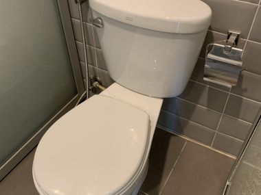 ขายด่วน!!! ราคาดี จนต้องรีบคว้าที่  Aspire Rama9 2 ห้องนอน 1 ห้องน้ำ 49 ตรม. ใกล้ MRT พระราม9 เพียง 5,300,000 บาท  เฟอร์นิเจอร์ครบพร้อมเข้าอยู่