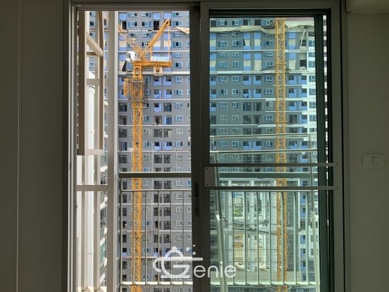 Hot Deal !!Rama9 Fore Sale 2 Bedroom 1 Bathroom Floor 22nd 5,300,000 THB Fully furnished