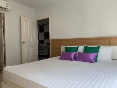 ขายด่วน!!! ราคาดี จนต้องรีบคว้าที่  Aspire Rama9 2 ห้องนอน 1 ห้องน้ำ 49 ตรม. ใกล้ MRT พระราม9 เพียง 5,300,000 บาท  เฟอร์นิเจอร์ครบพร้อมเข้าอยู่