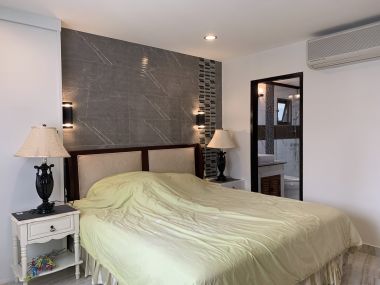 For rent at Top View Tower 2 Bedroom 2 Bathroom 28,000THB/month Fully furnished