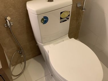 ขายหรือให้เช่า Bright Sukhumvit 24 ขนาด 2 ห้องนอน 2 ห้องน้ำ 89 ตรม. ใกล้ BTS พร้อมพงษ์ เพียง 70,000 บาท/เดือน ราคาขาย 15 ลบ. รวมค่าใช้จ่าย เฟอร์นิเจอร์ครบพร้อมเข้าอยู่