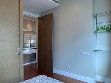 ขายหรือให้เช่า Bright Sukhumvit 24 ขนาด 2 ห้องนอน 2 ห้องน้ำ 89 ตรม. ใกล้ BTS พร้อมพงษ์ เพียง 70,000 บาท/เดือน ราคาขาย 15 ลบ. รวมค่าใช้จ่าย เฟอร์นิเจอร์ครบพร้อมเข้าอยู่