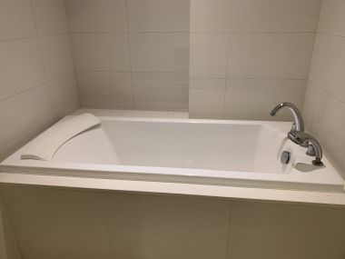 ขายหรือให้เช่า Bright Sukhumvit 24 ขนาด 2 ห้องนอน 2 ห้องน้ำ 89 ตรม. ใกล้ BTS พร้อมพงษ์ เพียง 70,000 บาท/เดือน ราคาขาย 15 ลบ. รวมค่าใช้จ่าย เฟอร์นิเจอร์ครบพร้อมเข้าอยู่