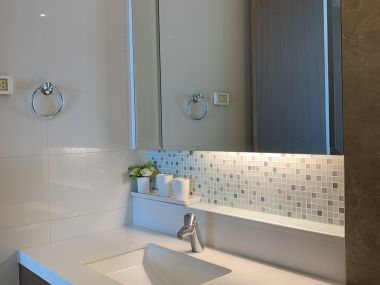 ขายหรือให้เช่า Bright Sukhumvit 24 ขนาด 2 ห้องนอน 2 ห้องน้ำ 89 ตรม. ใกล้ BTS พร้อมพงษ์ เพียง 70,000 บาท/เดือน ราคาขาย 15 ลบ. รวมค่าใช้จ่าย เฟอร์นิเจอร์ครบพร้อมเข้าอยู่