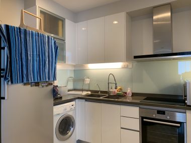 ขายด่วน Bright Sukhumvit 24 ในราคาเพียง 33 ลบ. 3 ห้องนอน Duplex 3 ห้องน้ำ 162 ตรม. ที่จอดรถ 2 คัน ห้องใหญ่อยู่สบาย ใกล้ BTS พร้อมพงษ์ เฟอร์นิเจอร์ครบพร้อมเข้าอยู่