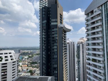 ขายด่วน Bright Sukhumvit 24 ในราคาเพียง 33 ลบ. 3 ห้องนอน Duplex 3 ห้องน้ำ 162 ตรม. ที่จอดรถ 2 คัน ห้องใหญ่อยู่สบาย ใกล้ BTS พร้อมพงษ์ เฟอร์นิเจอร์ครบพร้อมเข้าอยู่