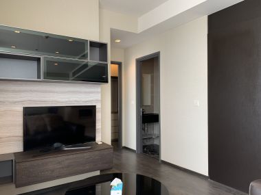 ให้เช่า Edge Sukhumvit 23 เพียง 55,000 บาท/เดือน 2 ห้องนอน 62.5 ตรม ใกล้ BTS สุขุมวิท เฟอร์นิเจอร์ครบพร้อมเข้าอยู่