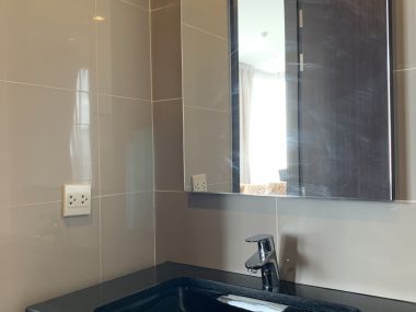 ให้เช่า Edge Sukhumvit 23 เพียง 55,000 บาท/เดือน 2 ห้องนอน 62.5 ตรม ใกล้ BTS สุขุมวิท เฟอร์นิเจอร์ครบพร้อมเข้าอยู่