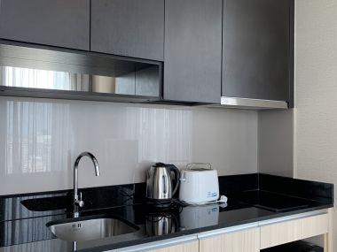 ให้เช่า Edge Sukhumvit 23 เพียง 55,000 บาท/เดือน 2 ห้องนอน 61.5 ตรม ใกล้ BTS สุขุมวิท เฟอร์นิเจอร์ครบพร้อมเข้าอยู่