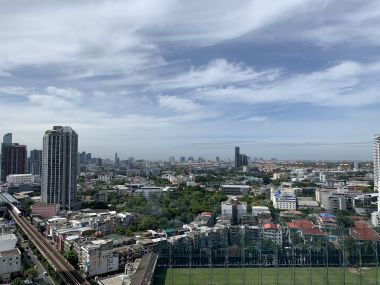 For rent at The Loft Ekkamai 2 Bedroom 2 Bathroom 75,000/month Fully furnished