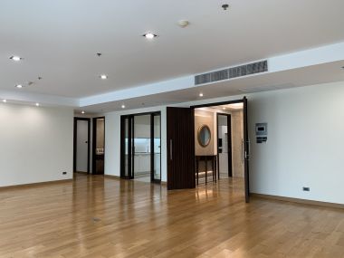 For rent at Belgravia Residences 4 Bedroom 4 Bathroom 175,000THB/month Fully furnished