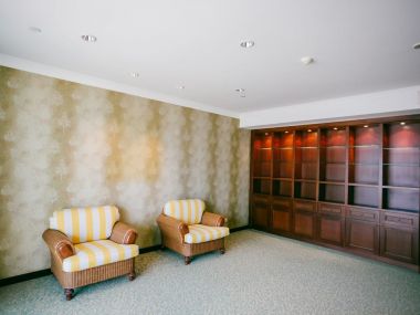 For sale at Wilshire Sukhumvit 22 3 Bedroom , 3 Bathroom + maid room + 2 parking 33,800,000bath Transfer fee50/50 Fully furnished