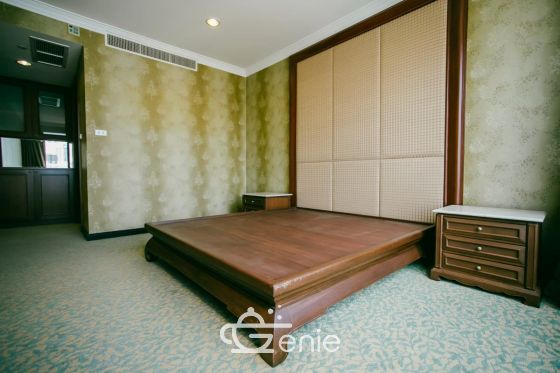 For sale at Wilshire Sukhumvit 22 3 Bedroom , 3 Bathroom + maid room + 2 parking 33,800,000bath Transfer fee50/50 Fully furnished