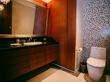 For sale at Wilshire Sukhumvit 22 3 Bedroom , 3 Bathroom + maid room + 2 parking 33,800,000bath Transfer fee50/50 Fully furnished