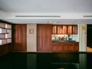 For sale at Wilshire Sukhumvit 22 3 Bedroom , 3 Bathroom + maid room + 2 parking 33,800,000bath Transfer fee50/50 Fully furnished