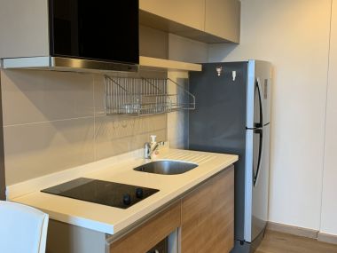 Condo Rhythm Sukhumvit 50 ขนาด35 ตรม ชั้น8 วิวสวน ปล่อยเช่า 18,000฿ต่อเดือนสัญญา1 ปี มัดจำ ล่วงหน้าหน้า 2 เดือน