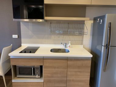 Condo Rhythm Sukhumvit 50 ขนาด35 ตรม ชั้น8 วิวสวน ปล่อยเช่า 18,000฿ต่อเดือนสัญญา1 ปี มัดจำ ล่วงหน้าหน้า 2 เดือน