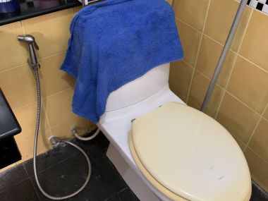 * ขายด่วน! ** หมู่บ้านอารียาชบา พร้อมให้คุณเป็นเจ้าของเพียง 7,800,000 บาท (รวมทุกอย่างแล้ว) บ้านเลขที่รวมได้เลข 8 สงบ ร่มรื่น เนื้อที่ 65ตารางวา 260ตารางเมตร 3 ห้องนอน 3 ห้องน้ำ