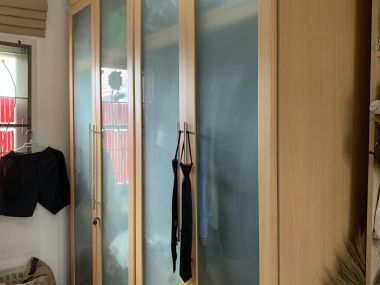 * ขายด่วน! ** หมู่บ้านอารียาชบา พร้อมให้คุณเป็นเจ้าของเพียง 7,800,000 บาท (รวมทุกอย่างแล้ว) บ้านเลขที่รวมได้เลข 8 สงบ ร่มรื่น เนื้อที่ 65ตารางวา 260ตารางเมตร 3 ห้องนอน 3 ห้องน้ำ