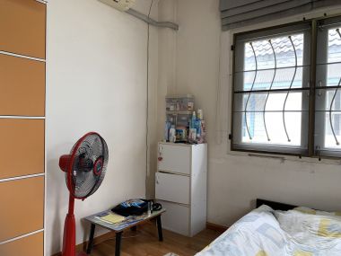 * ขายด่วน! ** หมู่บ้านอารียาชบา พร้อมให้คุณเป็นเจ้าของเพียง 7,800,000 บาท (รวมทุกอย่างแล้ว) บ้านเลขที่รวมได้เลข 8 สงบ ร่มรื่น เนื้อที่ 65ตารางวา 260ตารางเมตร 3 ห้องนอน 3 ห้องน้ำ