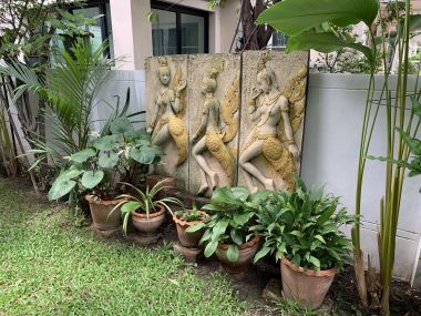 * ขายด่วน! ** หมู่บ้านอารียาชบา พร้อมให้คุณเป็นเจ้าของเพียง 7,800,000 บาท (รวมทุกอย่างแล้ว) บ้านเลขที่รวมได้เลข 8 สงบ ร่มรื่น เนื้อที่ 65ตารางวา 260ตารางเมตร 3 ห้องนอน 3 ห้องน้ำ