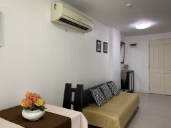 For rent at The Clover Thonglor 1 Bedroom 1 Bathroom 16,000THB/month Fully furnished