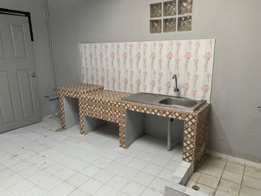 $43,000 : new renovation 3 bedrooms, 2 bathrooms, large kitchen