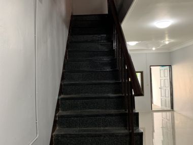 $43,000 : new renovation 3 bedrooms, 2 bathrooms, large kitchen