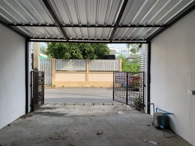 $43,000 : new renovation 3 bedrooms, 2 bathrooms, large kitchen