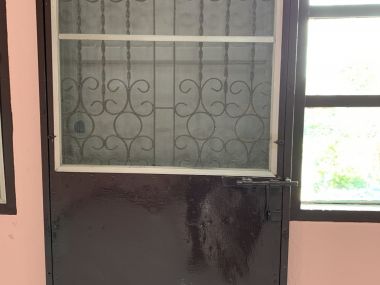 $43,000 : new renovation 3 bedrooms, 2 bathrooms, large kitchen