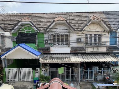 $36,000 to be owner 3 beds 2 baht
