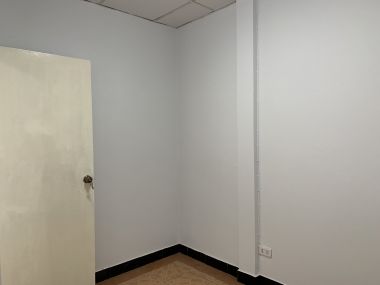 $36,000 to be owner 3 beds 2 baht