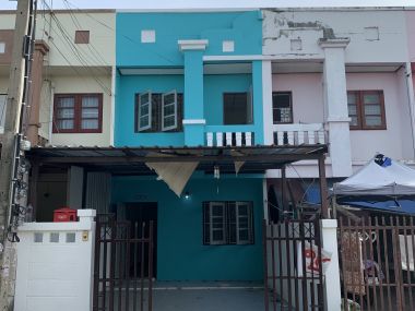 $36,000 to be owner Busakorn Village 2 beds 1 baht newly renovated
