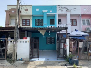 $36,000 to be owner Busakorn Village 2 beds 1 baht newly renovated