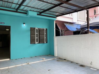 $36,000 to be owner Busakorn Village 2 beds 1 baht newly renovated