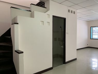 $36,000 to be owner Busakorn Village 2 beds 1 baht newly renovated