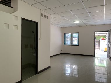 $36,000 to be owner Busakorn Village 2 beds 1 baht newly renovated