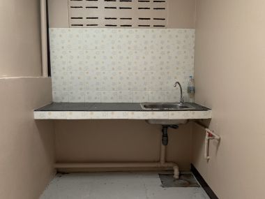 $36,000 to be owner Busakorn Village 2 beds 1 baht newly renovated