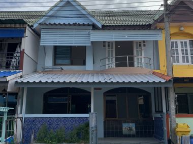 $48,500 to be owner 3 beds 2 baht Large kitchen room nonthaburi