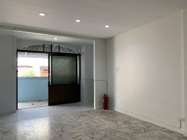 $48,500 to be owner 3 beds 2 baht Large kitchen room nonthaburi