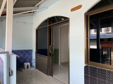 $48,500 to be owner 3 beds 2 baht Large kitchen room nonthaburi