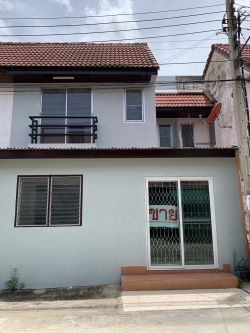 $40,000 to be owner 3 beds 2 baht nonthaburi