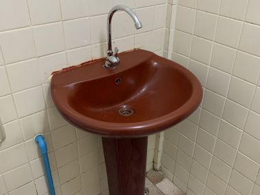 57,000 to be owner 2 beds 2 baht 1 office room 1 car park