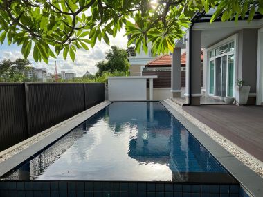 ขาย/ให้เช่า พูลวิลล่าติดเลคในสนามกอล์ฟ ตกแต่งสวย