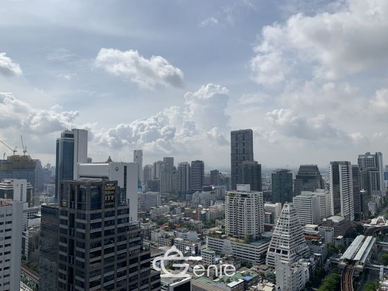 เอ็ม สีลม คอนโดหรู