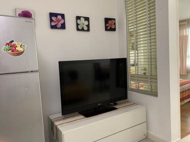 ** Hot Deal! ** For rent/sale at The Clover Thonglor 1 Bedroom 1 Bathroom Fully furnished