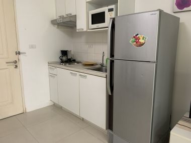** Hot Deal! ** For rent/sale at The Clover Thonglor 1 Bedroom 1 Bathroom Fully furnished