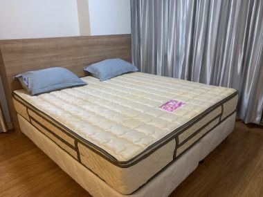 ** Hot Deal! ** For Sale at Condo One Thonglor Style Low Rise 1 Bedroom 1 Bathroom 5,500,000THB Fully furnished