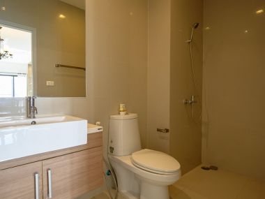 For rent at Noble Reveal 2 Bedroom 2 Bathroom size 86 sqm. 11th Floor 48,000/month Fully furnished